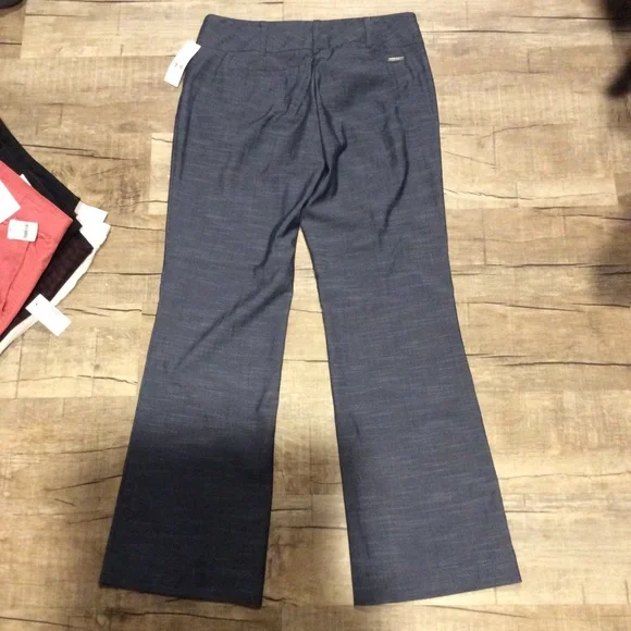 NY&C NWT size 4P bootcut gray pants - Picture 3 of 6